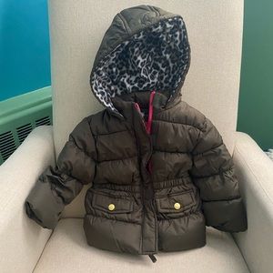 Pink platinum 18m coat olive green with leopard print lining